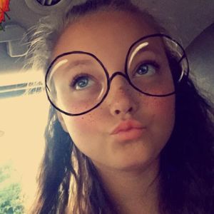 Meet your Posher, Alenna